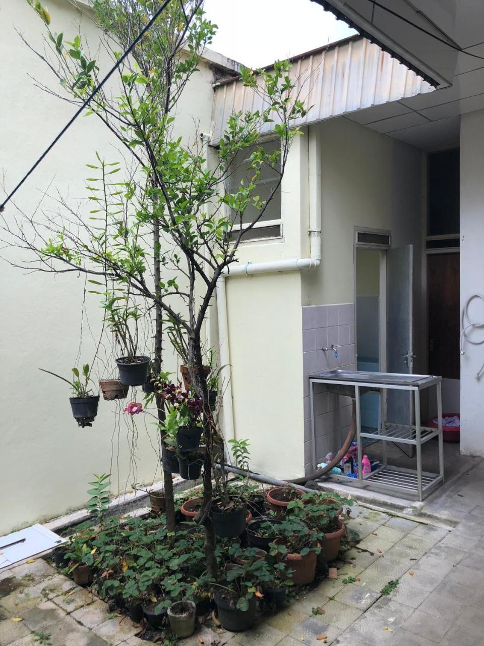 Astani Family Home Букіттінгі Екстер'єр фото